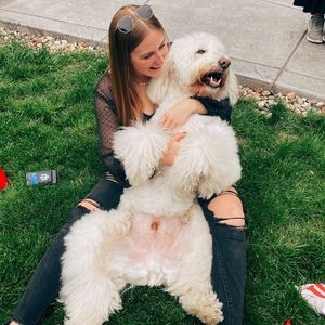 Meet your Posher, Emily